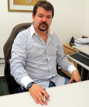 DIVINÓPOLIS: Diretor lamenta desconhecimento do vereador Dr. Delano sobre a implantação da UFSJ na cidade e pede retratação do seu pronunciamento reitor ufsj